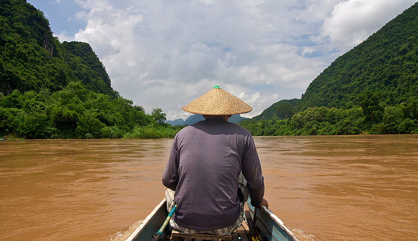 Tour del Vietnam e Laos: da Ho Chi Minh a Luang Prabang Tour del Vietnam e Laos: da Ho Chi Minh a Luang Prabang
