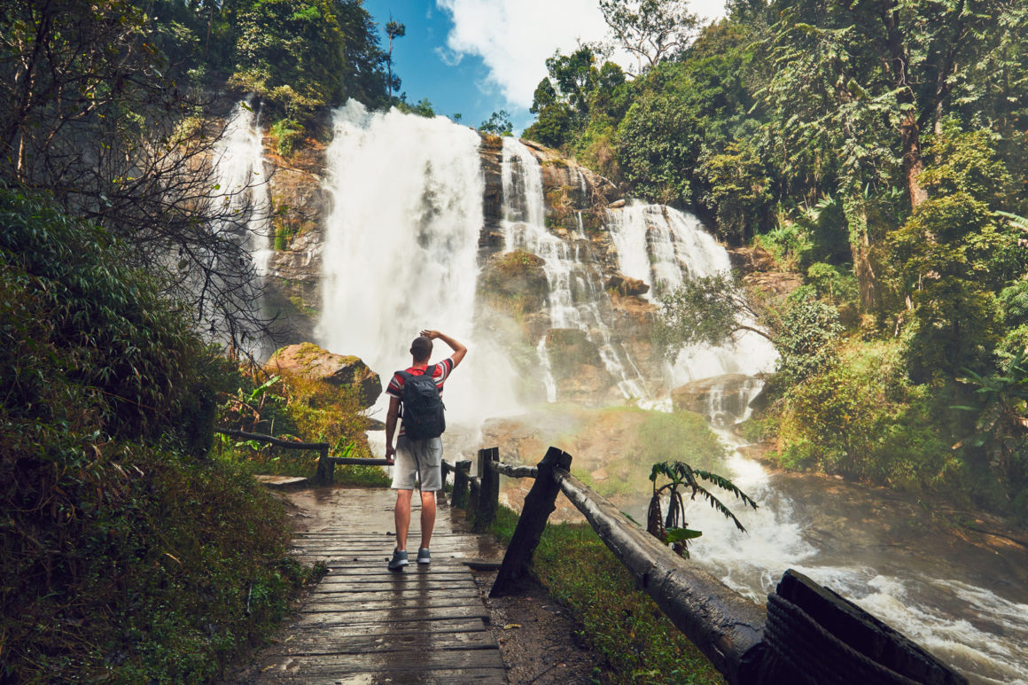 Thailandia tra templi e cascate Thailandia tra templi e cascate