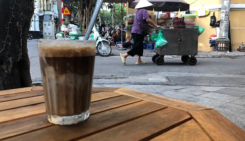 Pausa caffe ad Hanoi