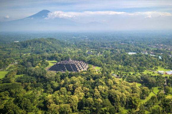 In Indonesia alla scoperta di Borobudur