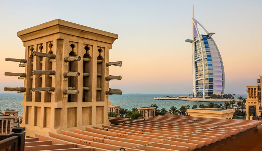 Una tipica torre del vento di Dubai